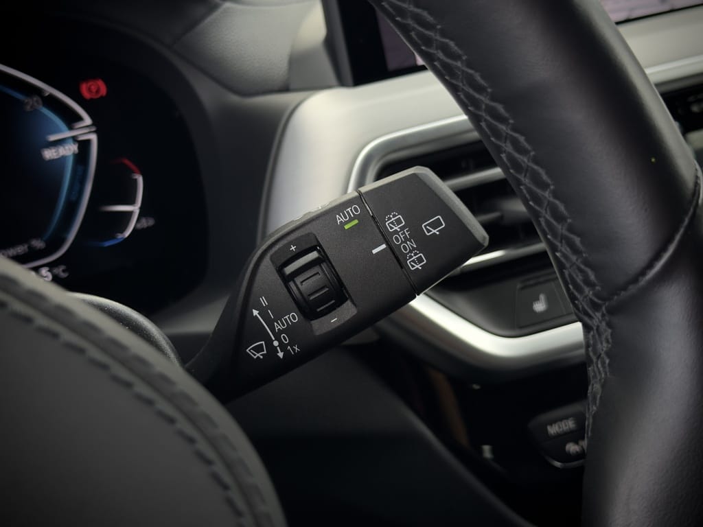 BMW iX3 — foto 49