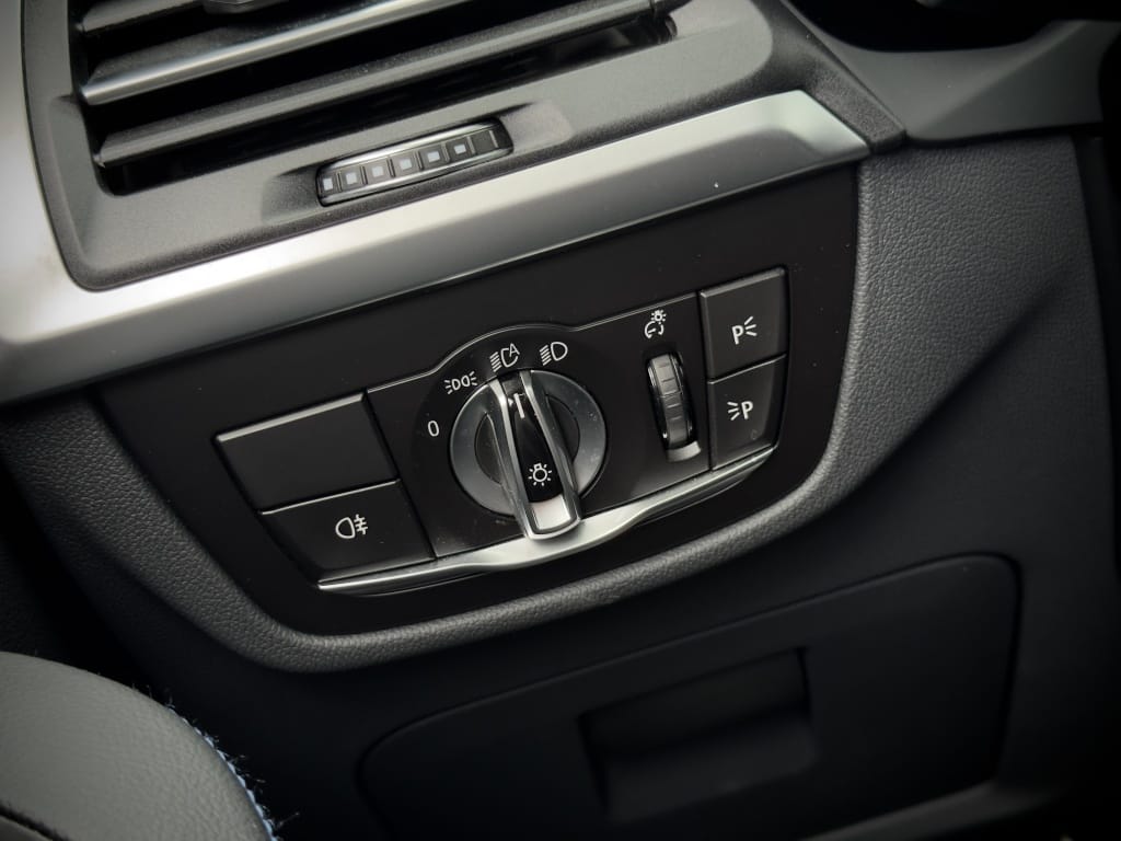 BMW iX3 — foto 51
