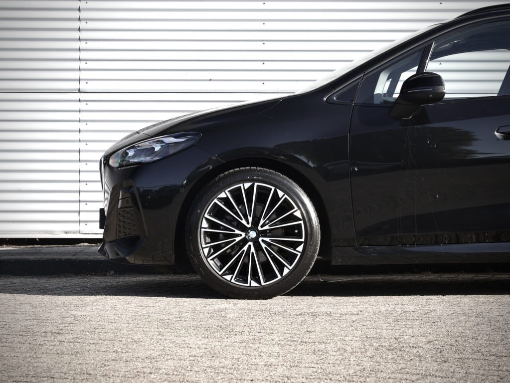BMW 2 Active Tourer — foto 10