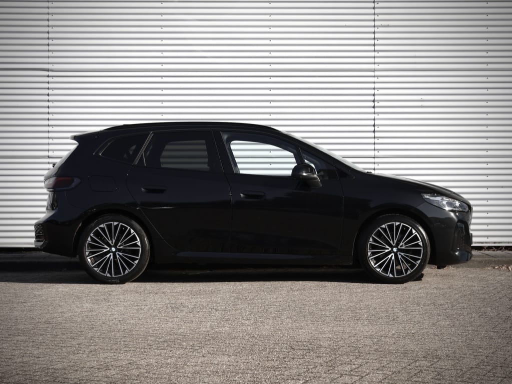 BMW 2 Active Tourer — foto 14