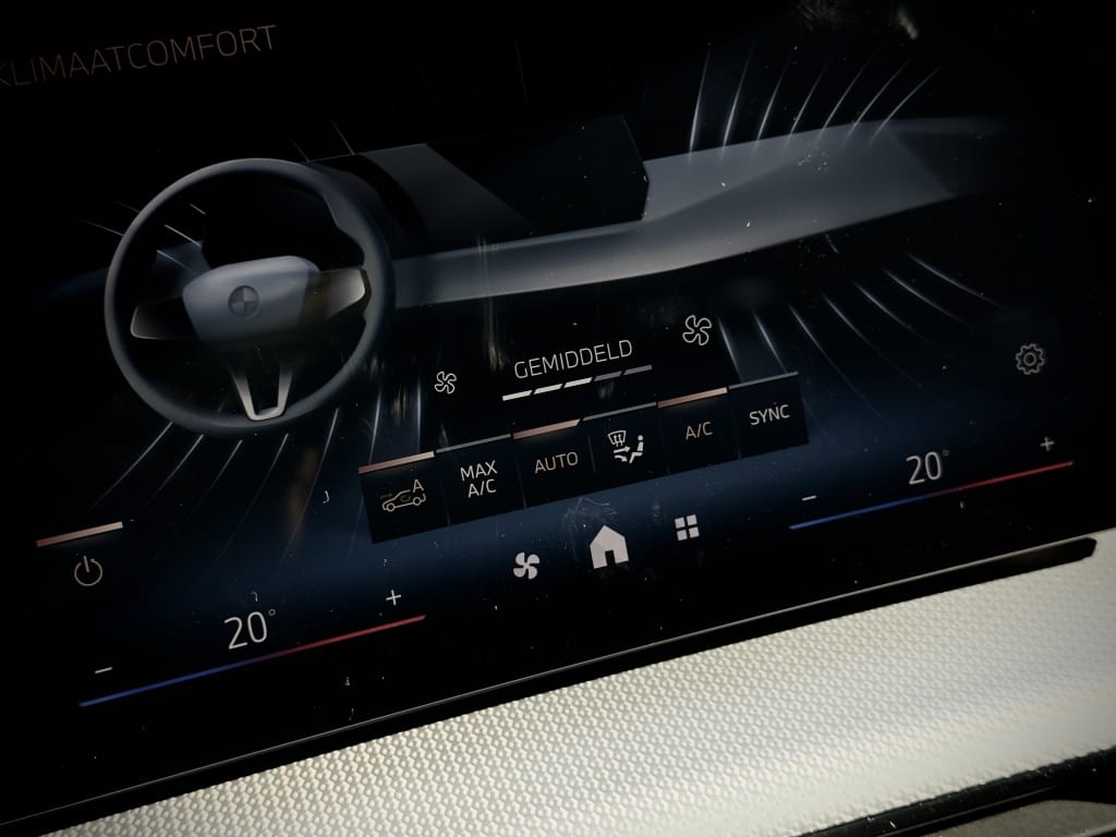 BMW 2 Active Tourer — foto 31