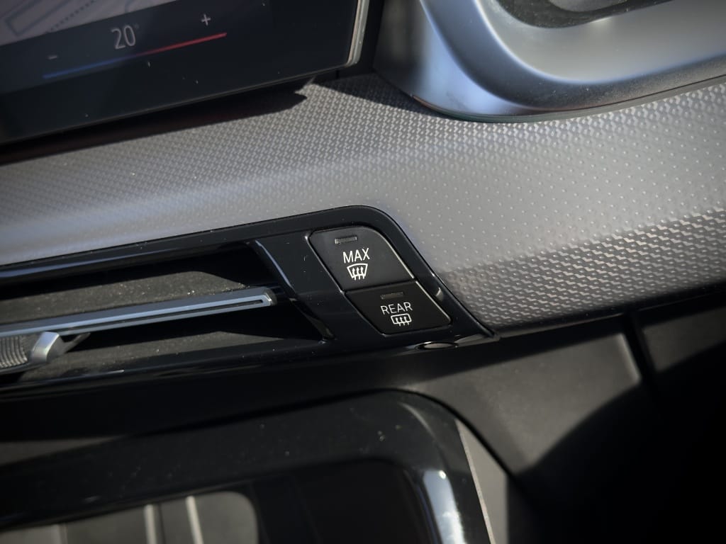BMW 2 Active Tourer — foto 32