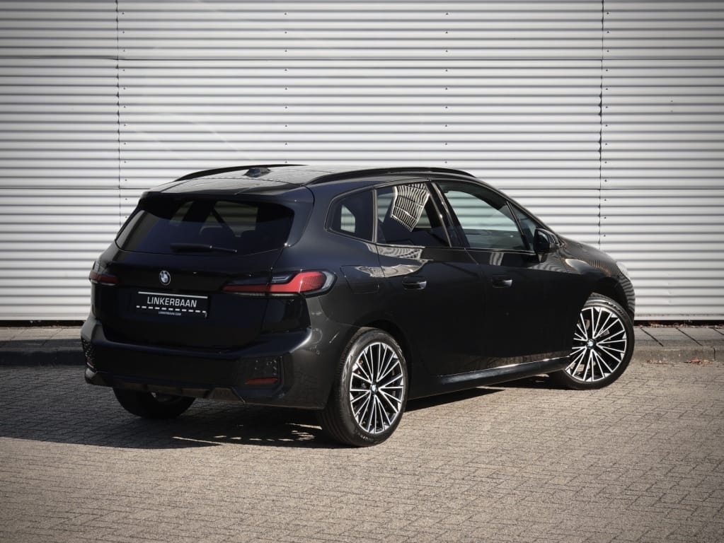 BMW 2 Active Tourer — foto 46