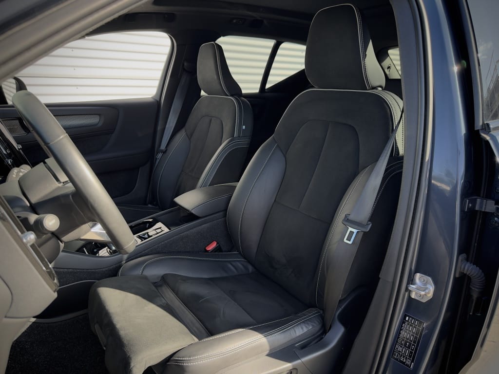 Volvo XC40 — foto 7