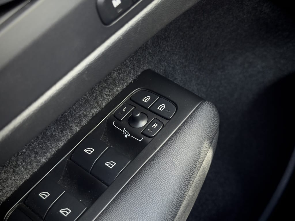 Volvo XC40 — foto 50