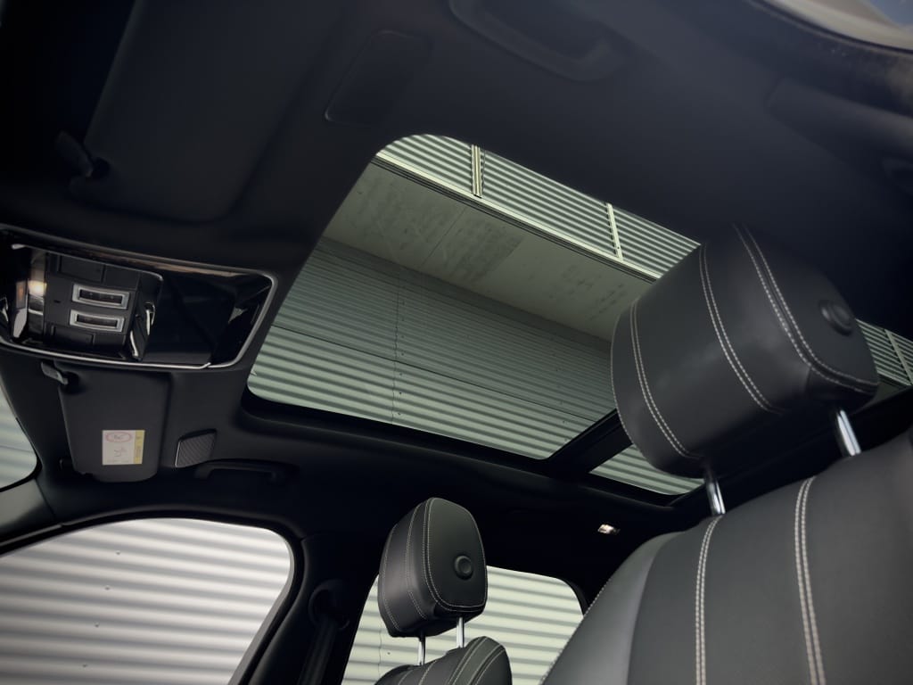 Land Rover Range Rover Velar — foto 10