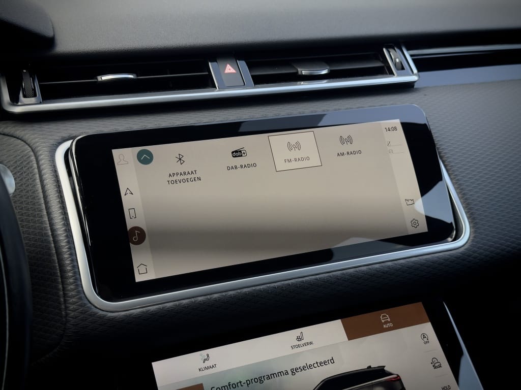 Land Rover Range Rover Velar — foto 21