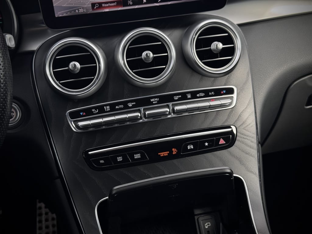 Mercedes-Benz GLC — foto 26