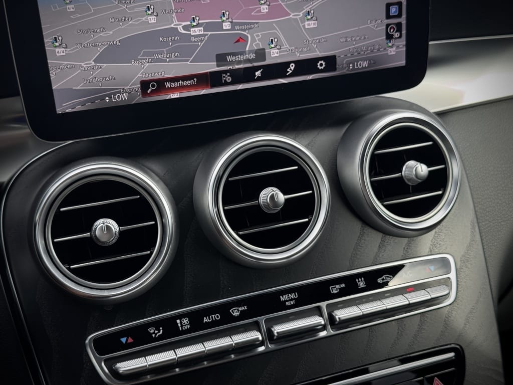 Mercedes-Benz GLC — foto 31