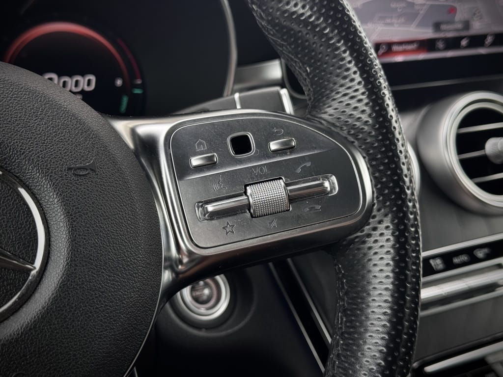 Mercedes-Benz GLC — foto 40