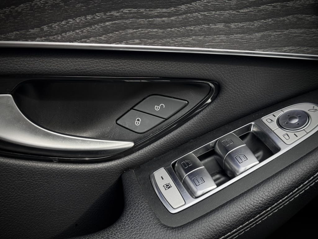 Mercedes-Benz GLC — foto 49