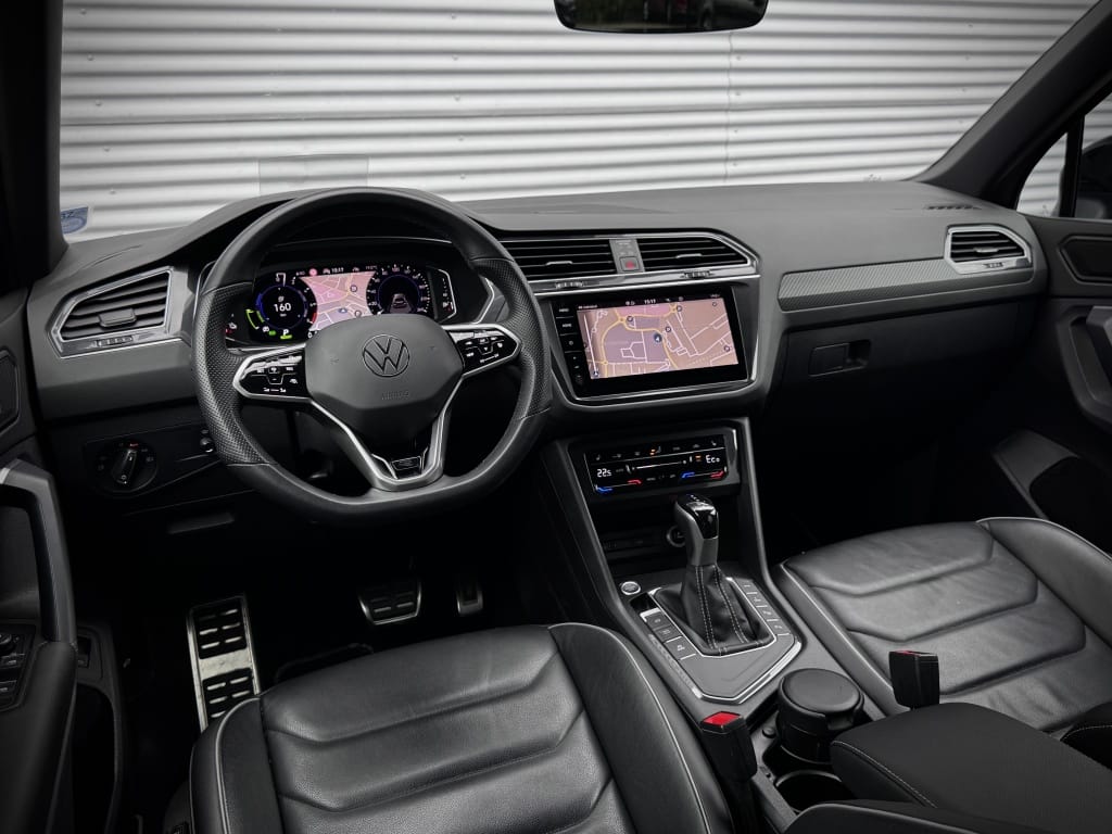 Volkswagen Tiguan — foto 5