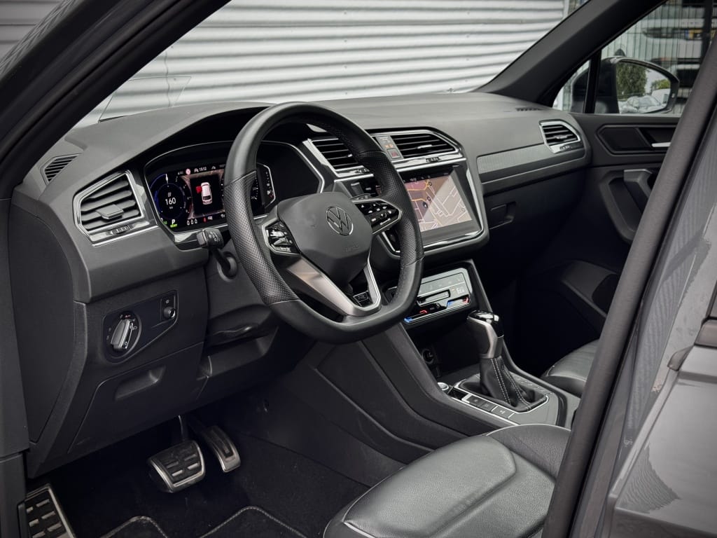 Volkswagen Tiguan — foto 6