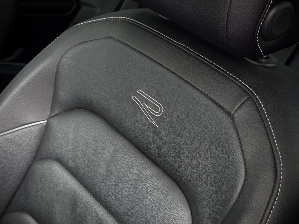 Volkswagen Tiguan — foto 8