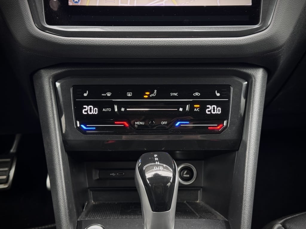 Volkswagen Tiguan — foto 25