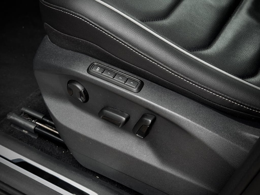 Volkswagen Tiguan — foto 49