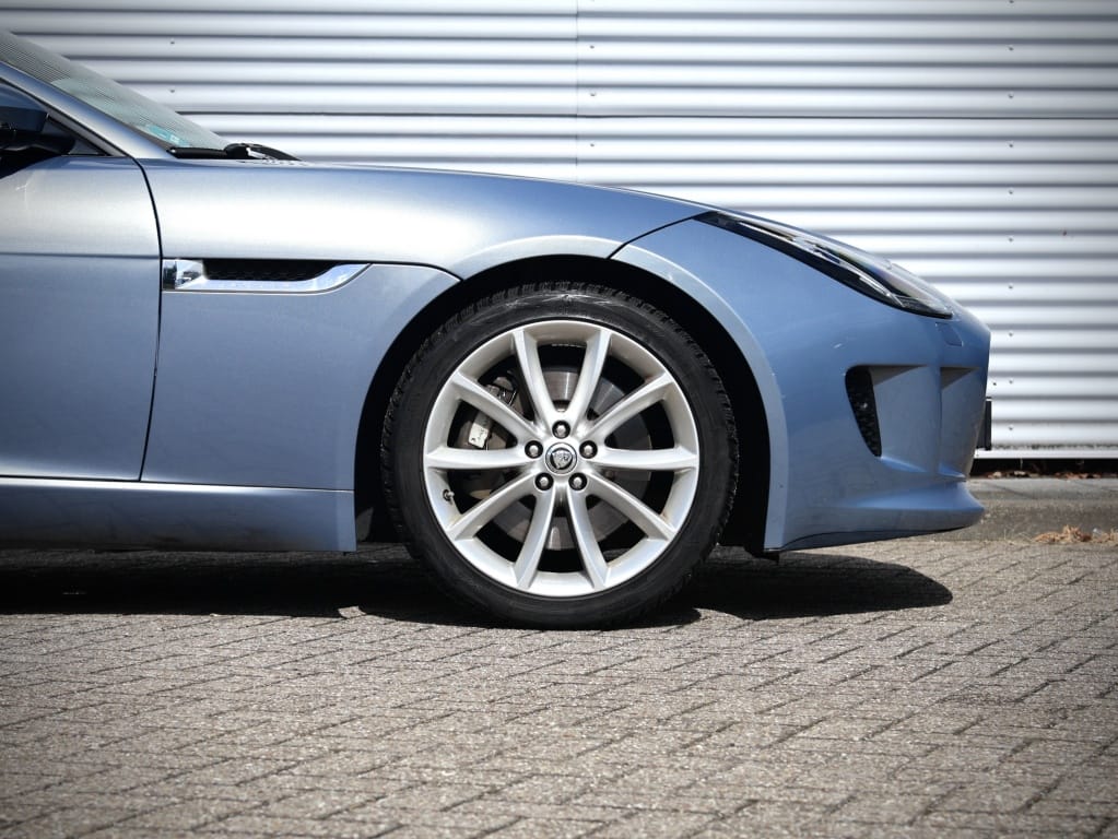Jaguar F-Type — foto 14