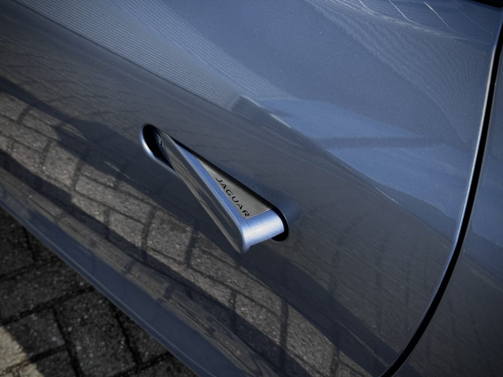 Jaguar F-Type — foto 30