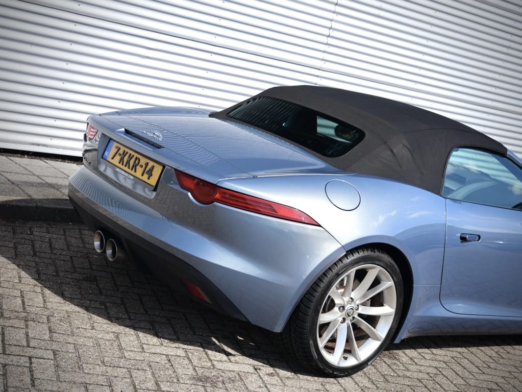 Jaguar F-Type — foto 31