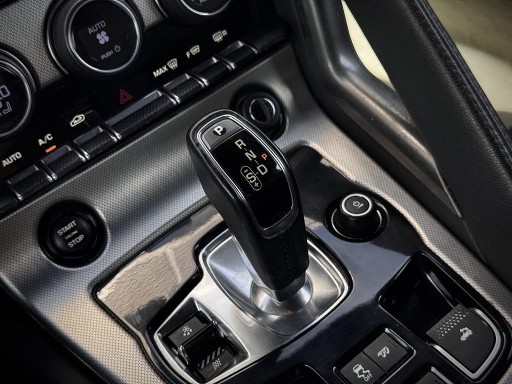 Jaguar F-Type — foto 34