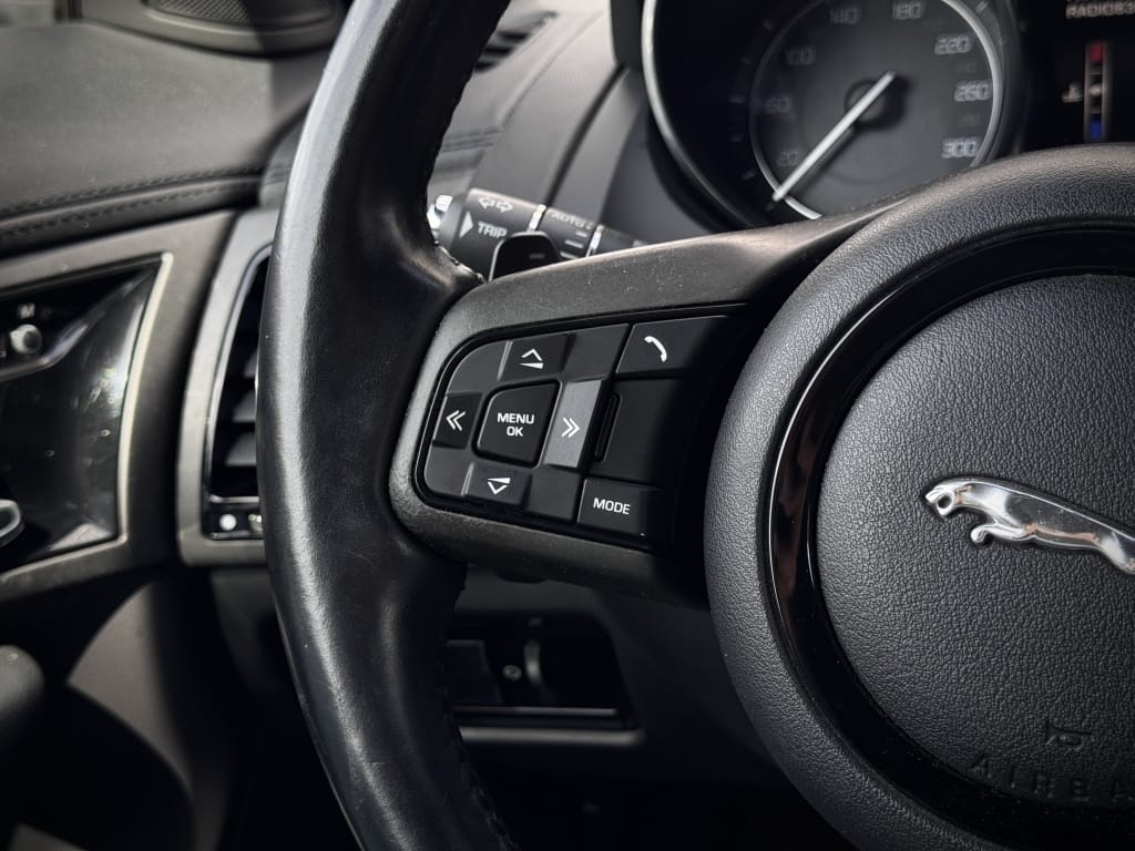 Jaguar F-Type — foto 42