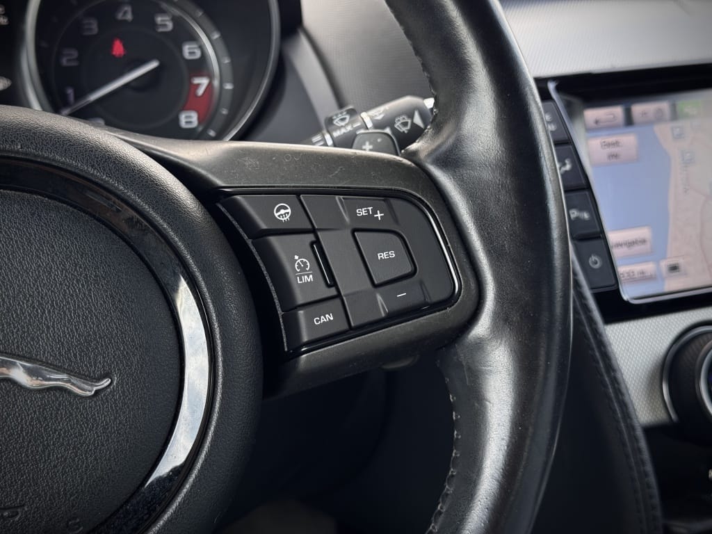Jaguar F-Type — foto 43