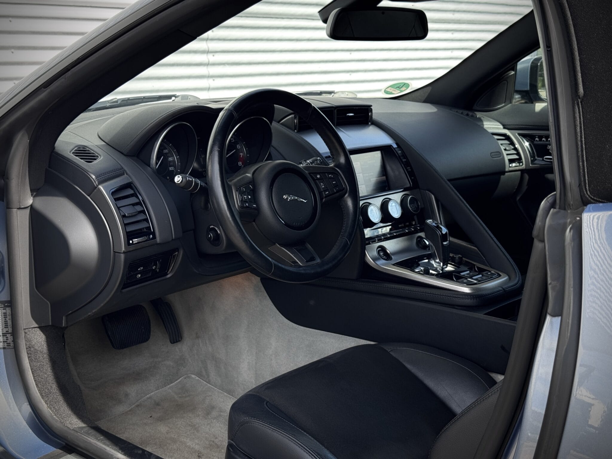 Jaguar F-Type — foto 5