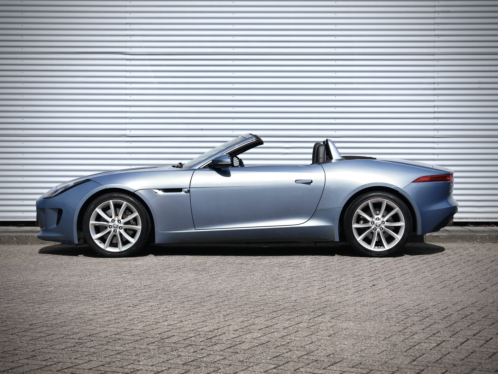 Jaguar F-Type — foto 8