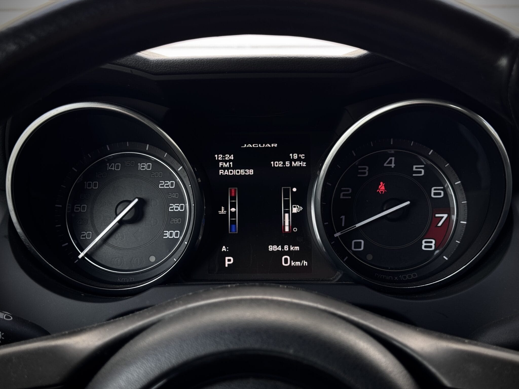 Jaguar F-Type — foto 41