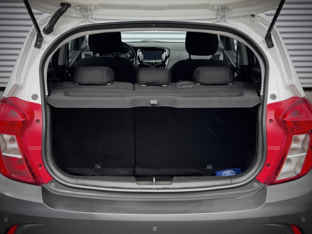 Opel KARL — foto 43