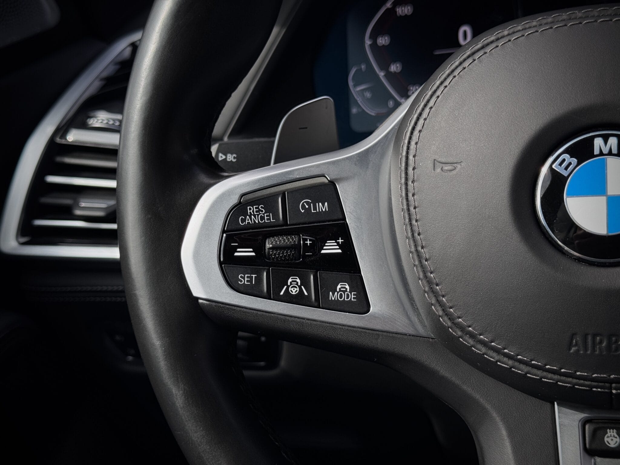 BMW X5 — foto 42