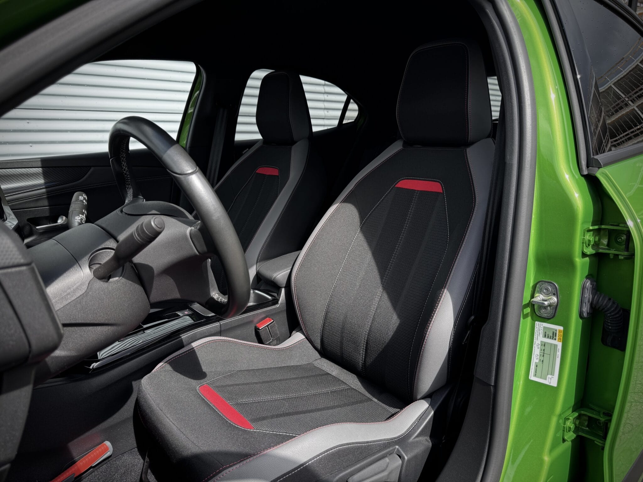 Opel Mokka — foto 7