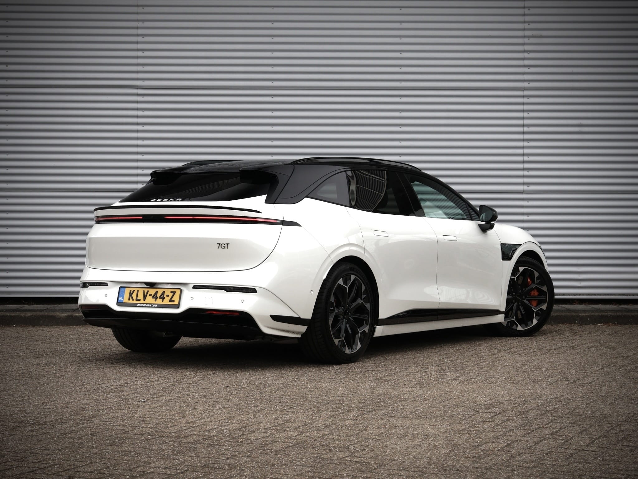 ZEEKR 7GT — foto 3