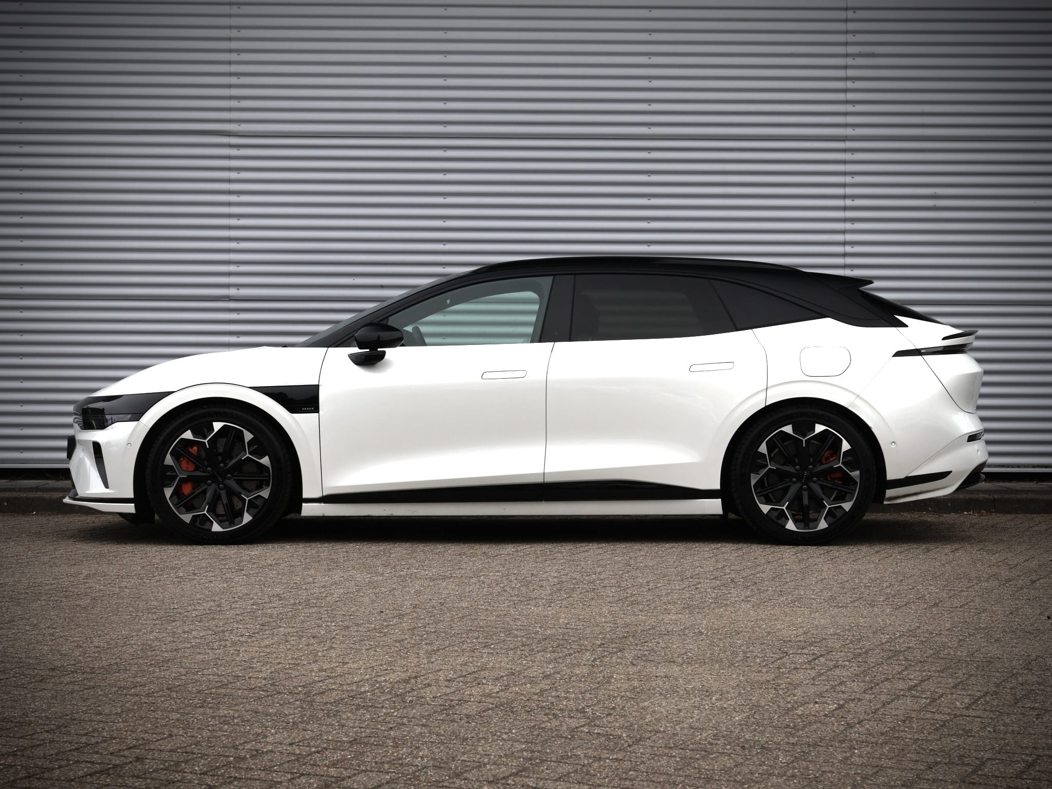 ZEEKR 7GT — foto 10