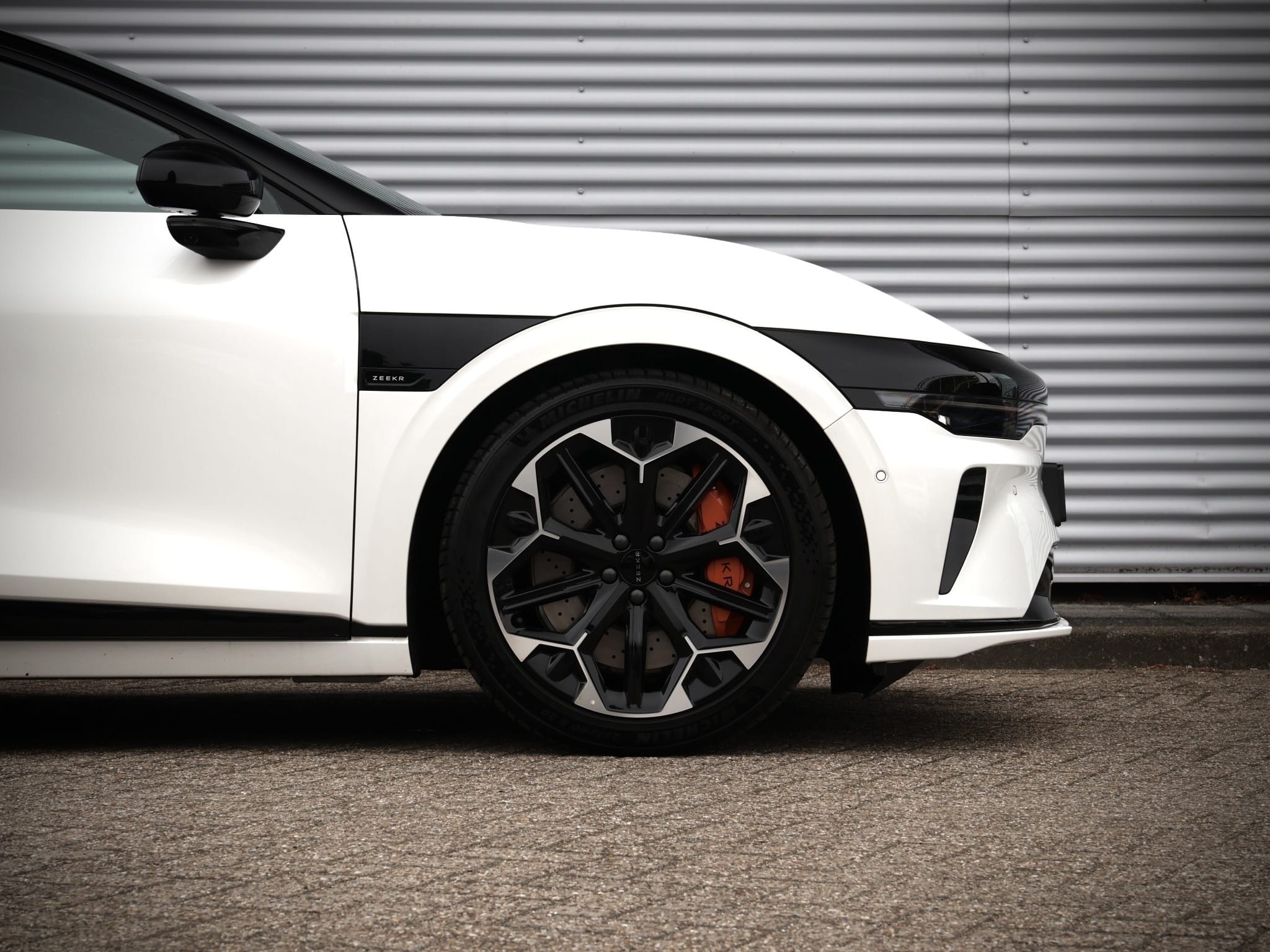 ZEEKR 7GT — foto 14