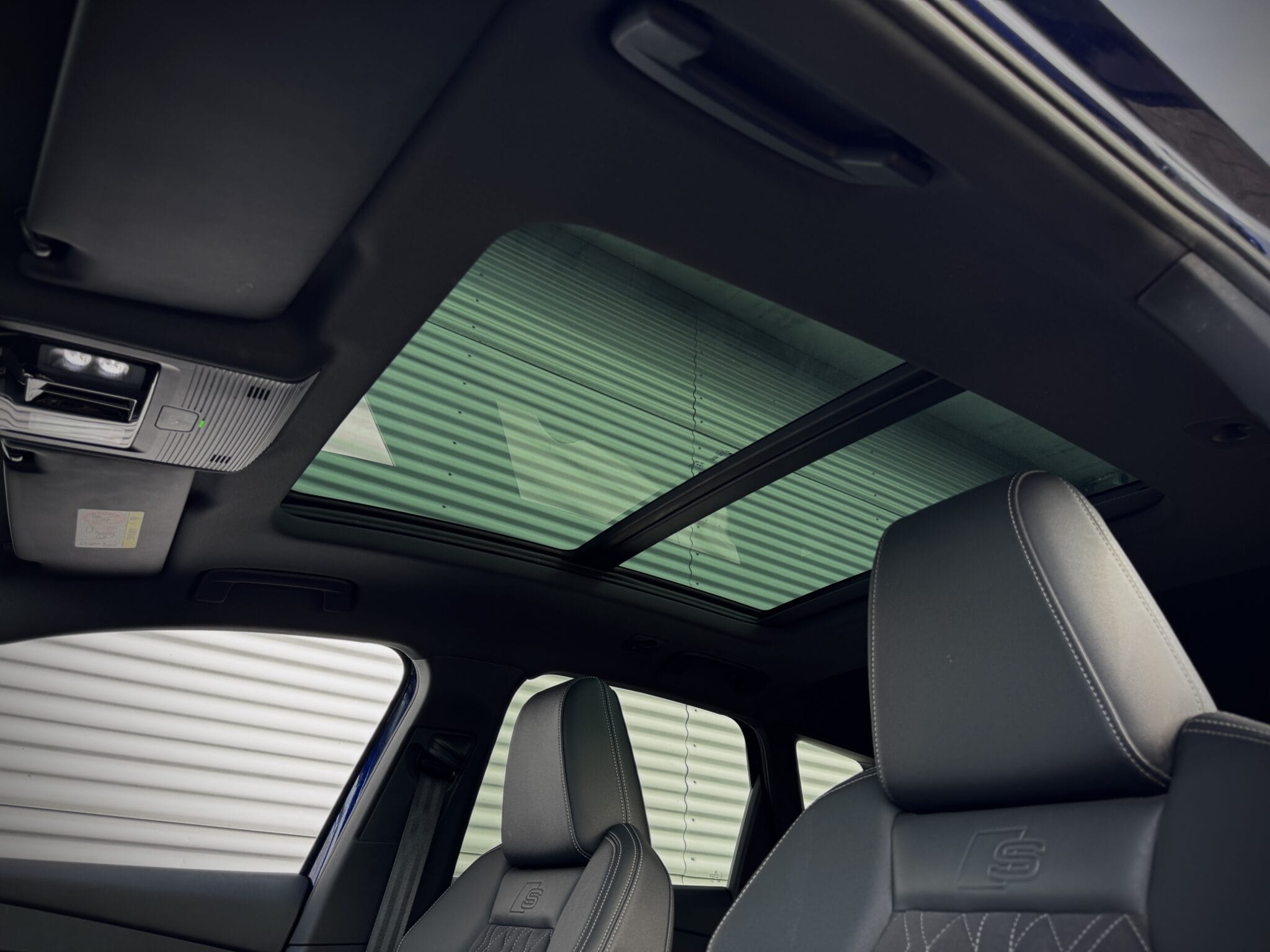 Audi Q4 e-tron — foto 8