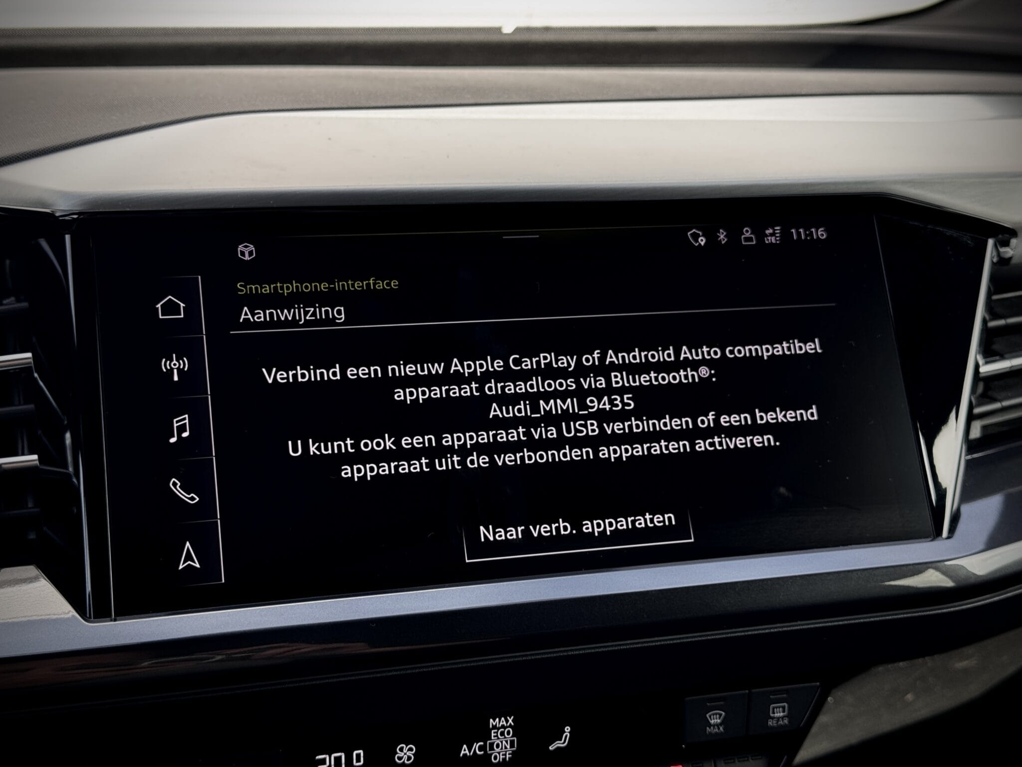 Audi Q4 e-tron — foto 17