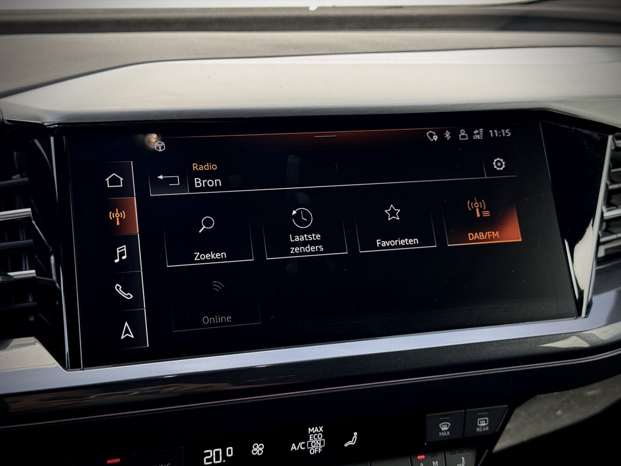 Audi Q4 e-tron — foto 20