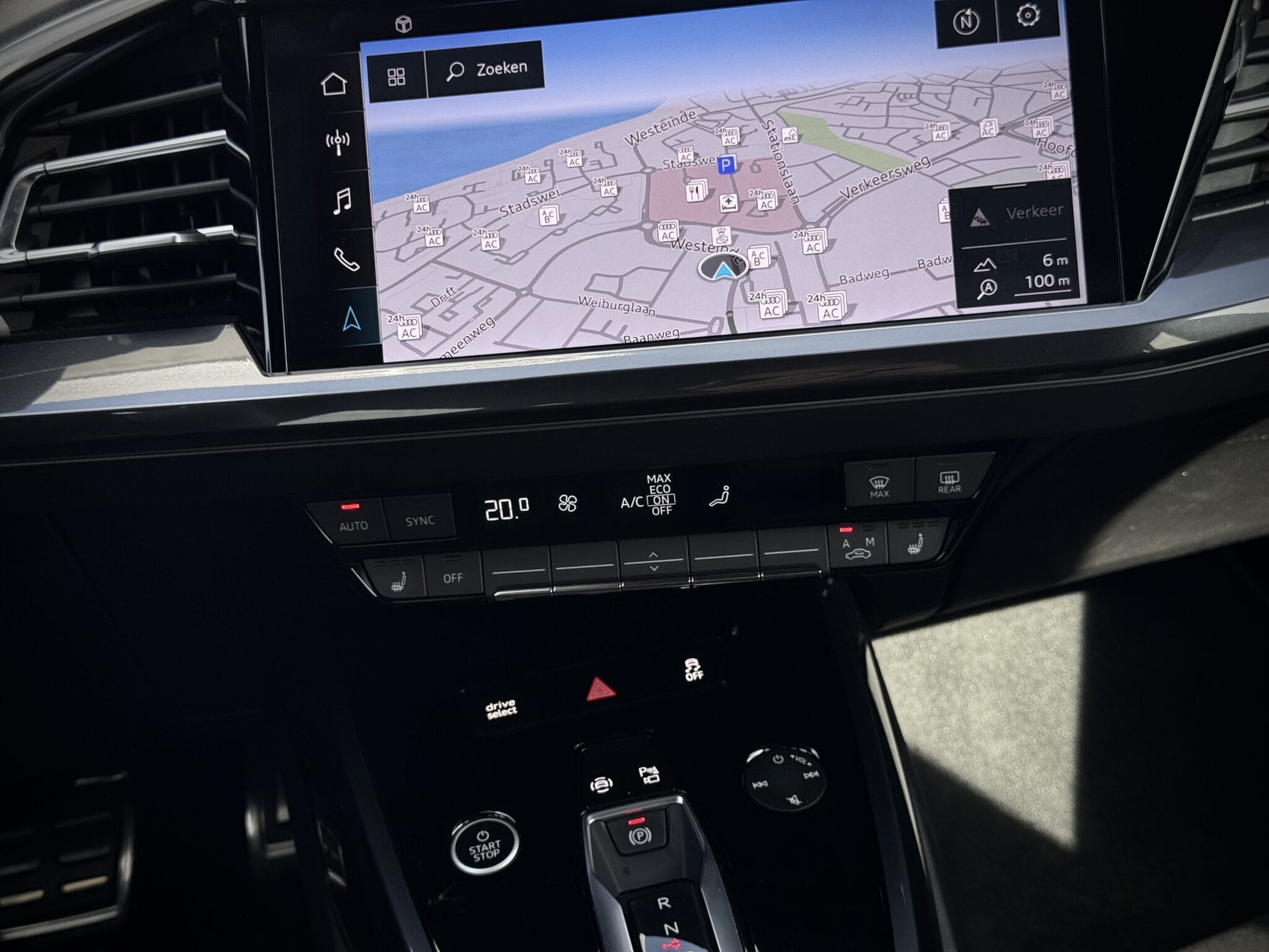 Audi Q4 e-tron — foto 22