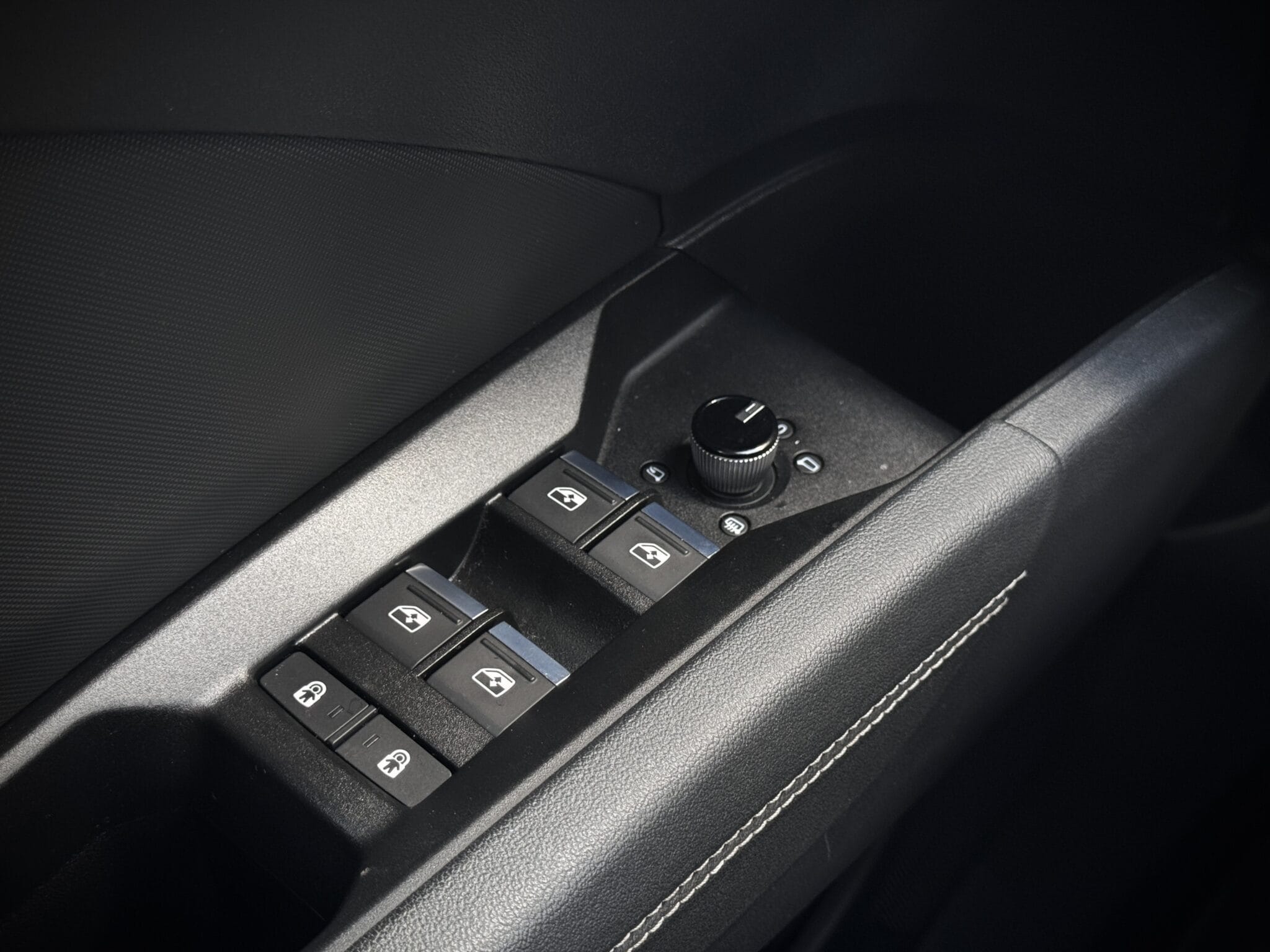 Audi Q4 e-tron — foto 43
