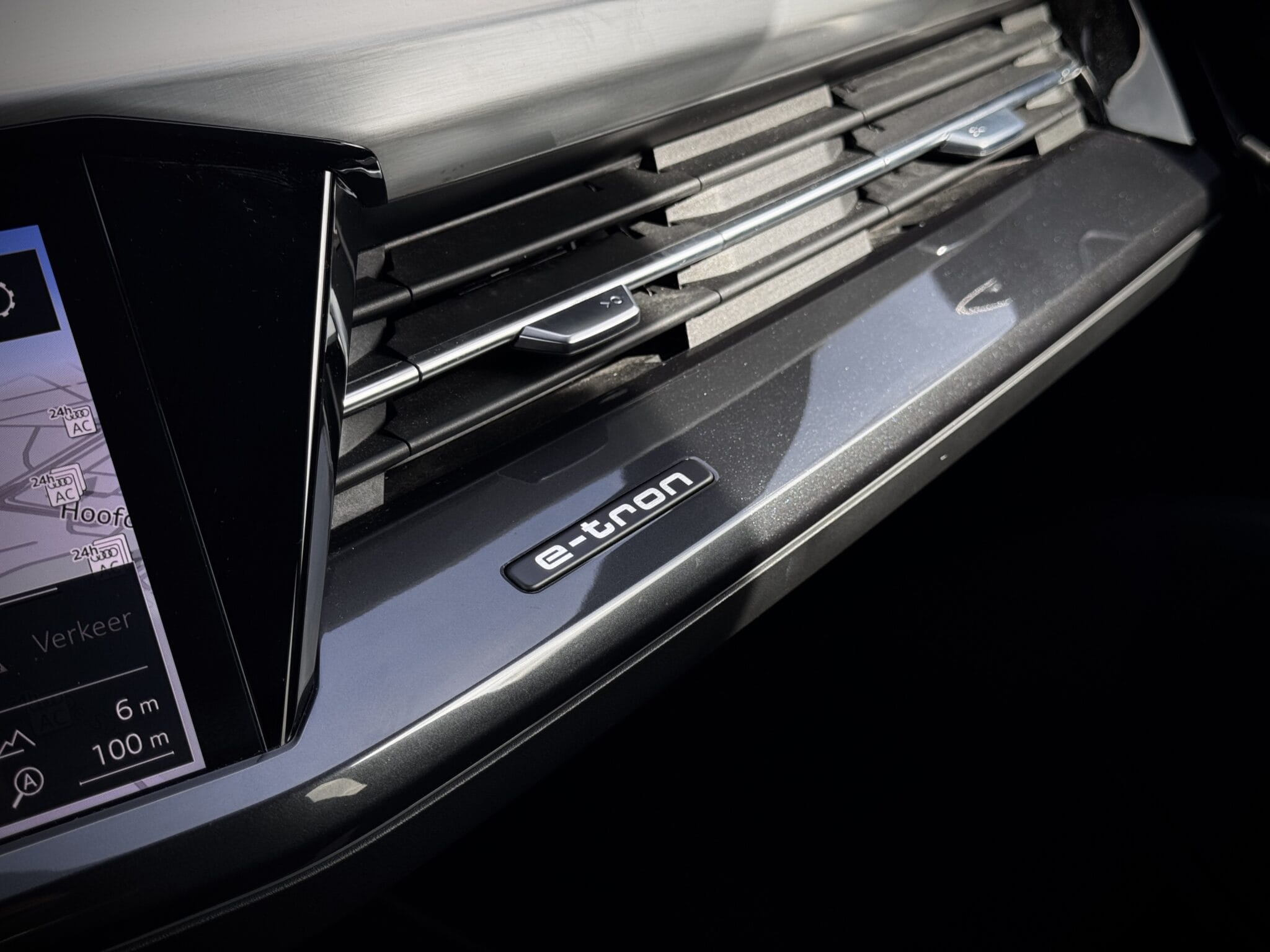 Audi Q4 e-tron — foto 46