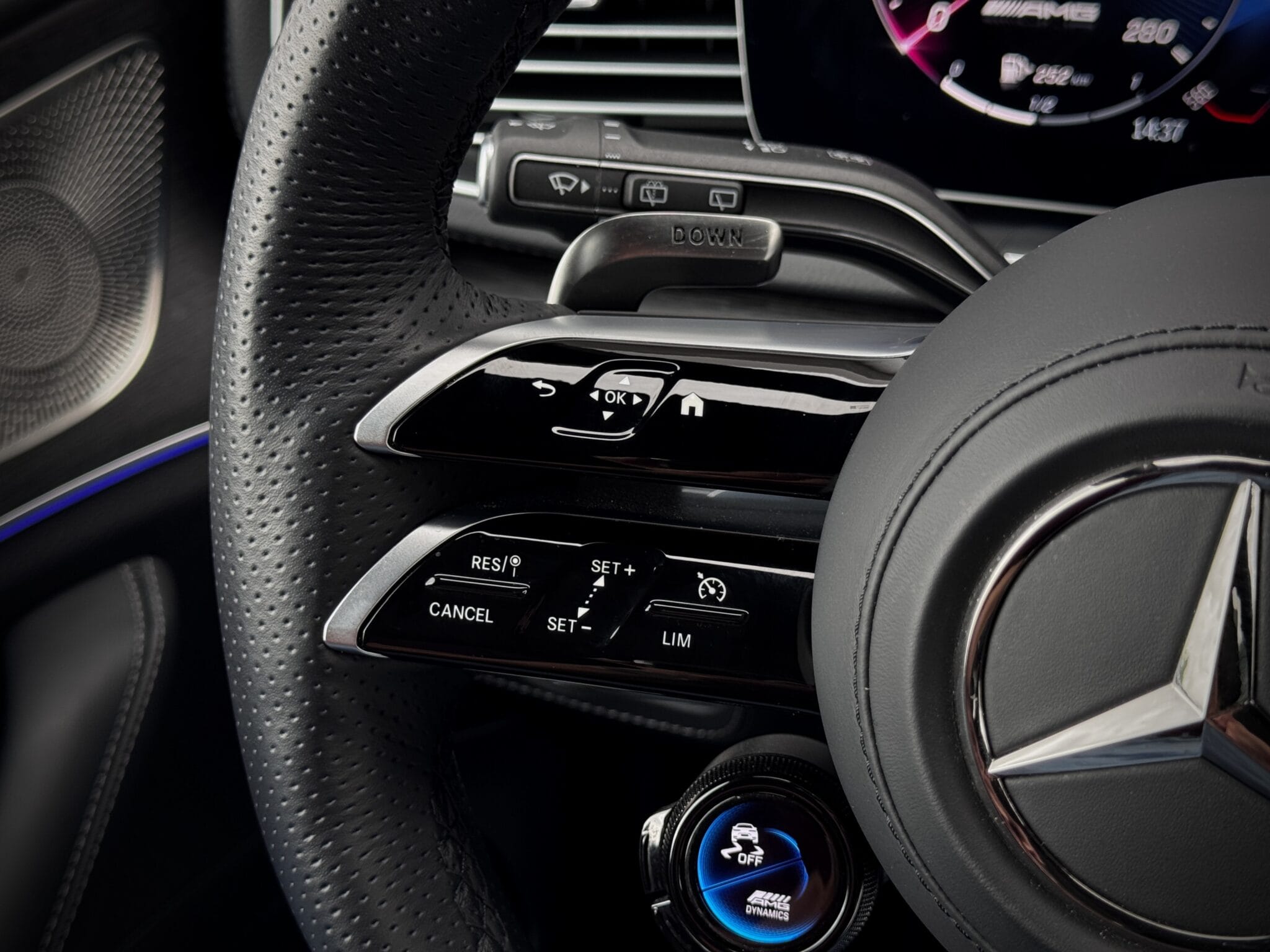 Mercedes-Benz GLE — foto 33