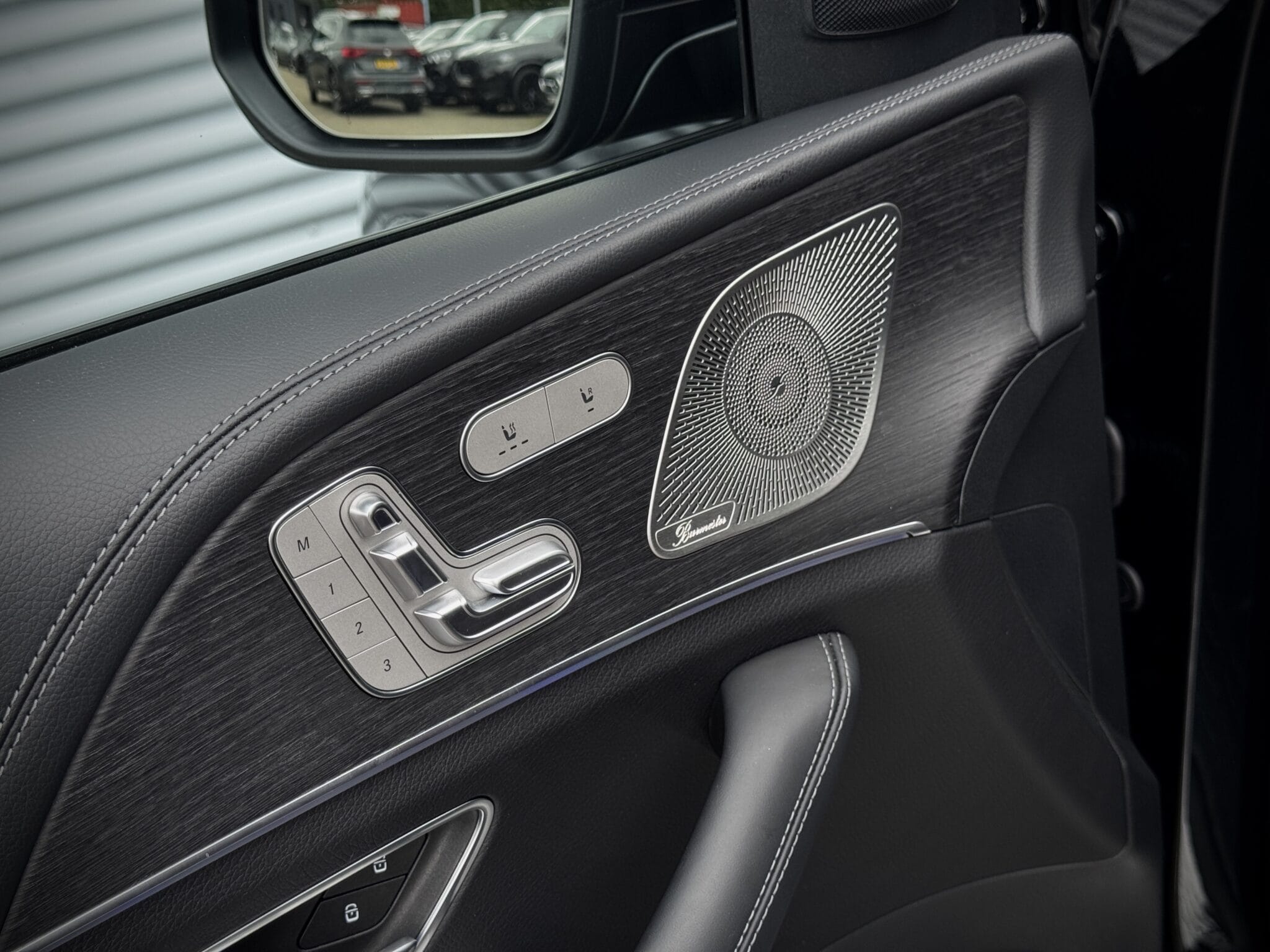 Mercedes-Benz GLE — foto 53