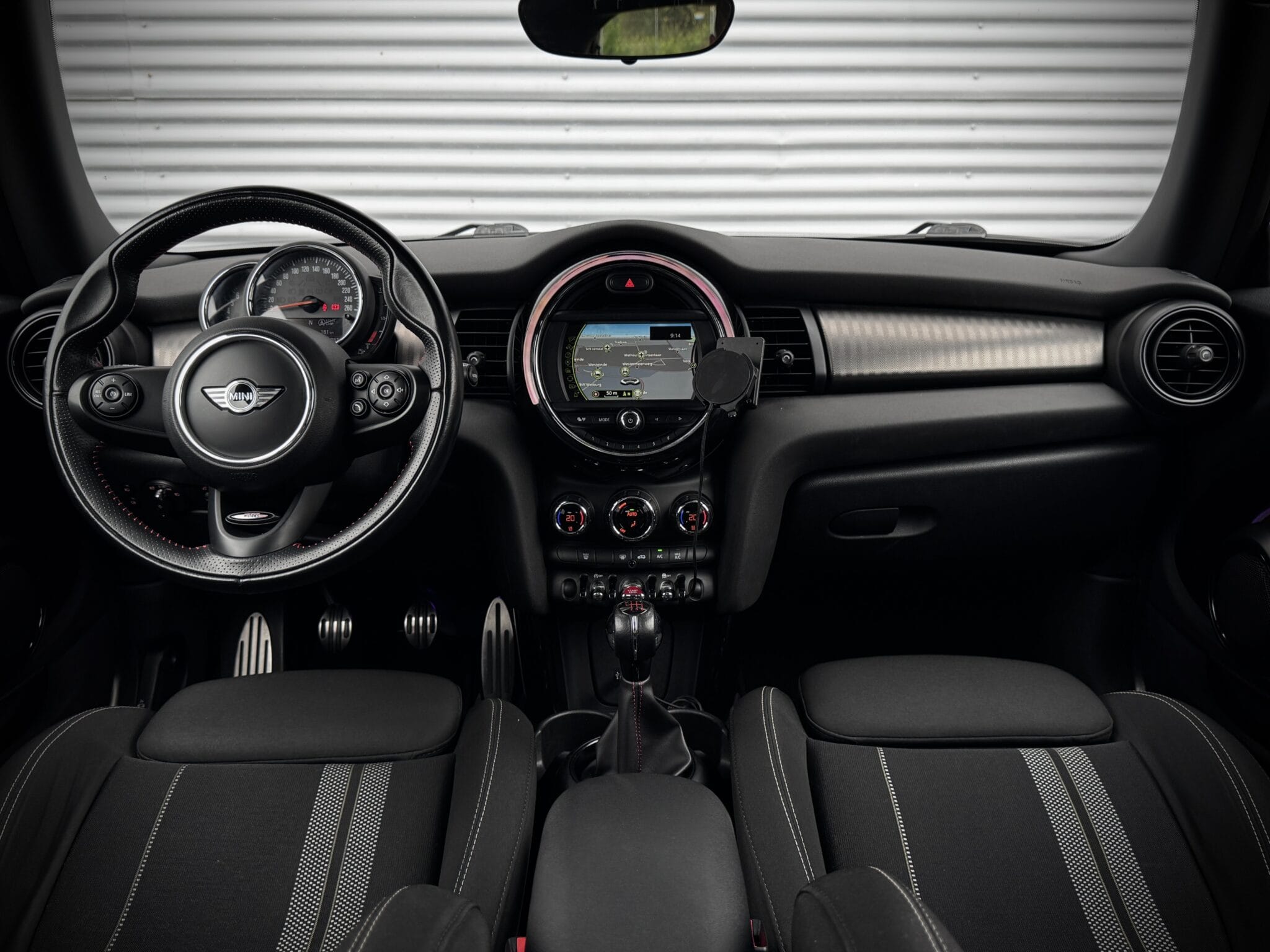 MINI Cooper — foto 15