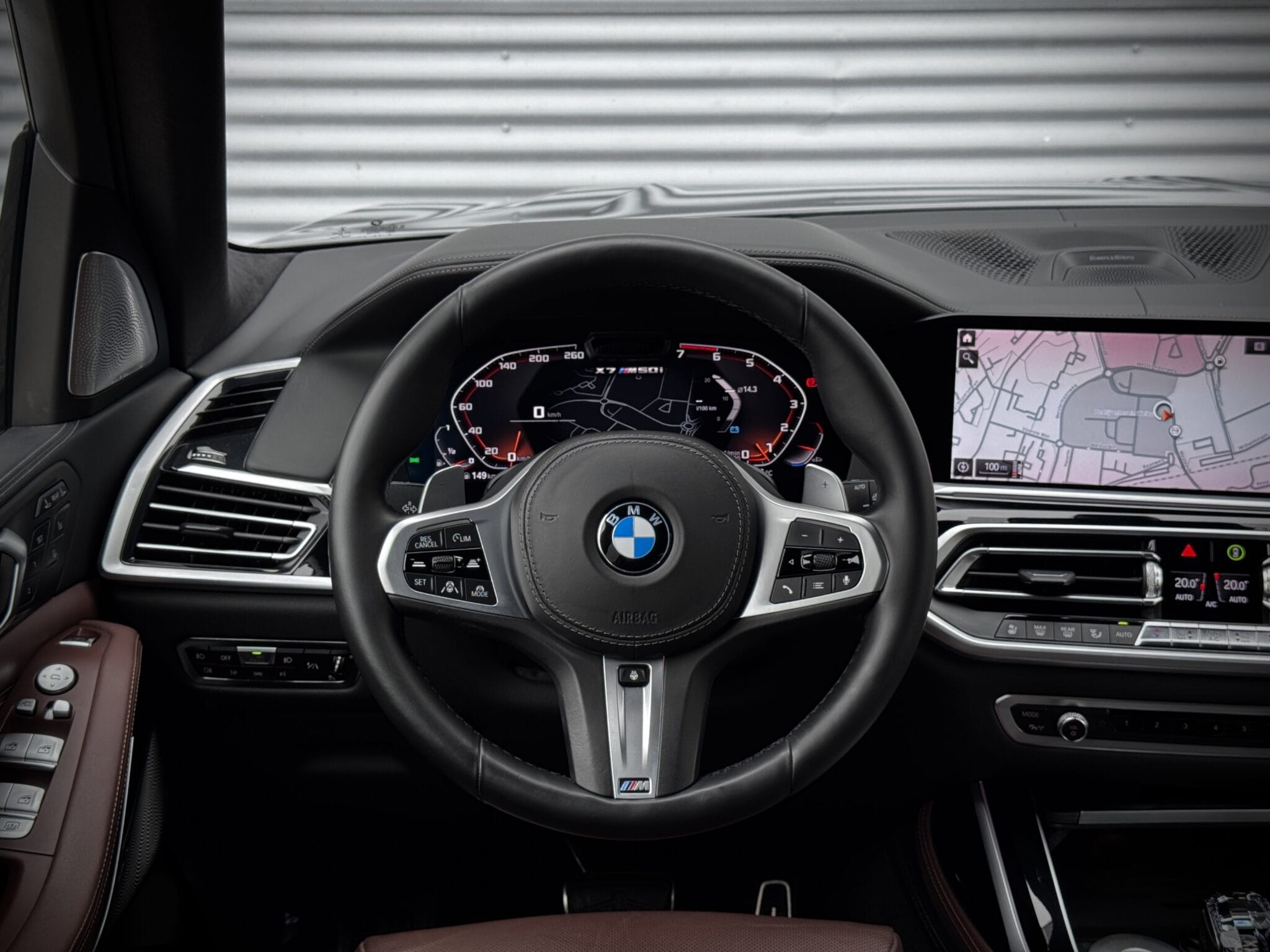 BMW X7 — foto 17