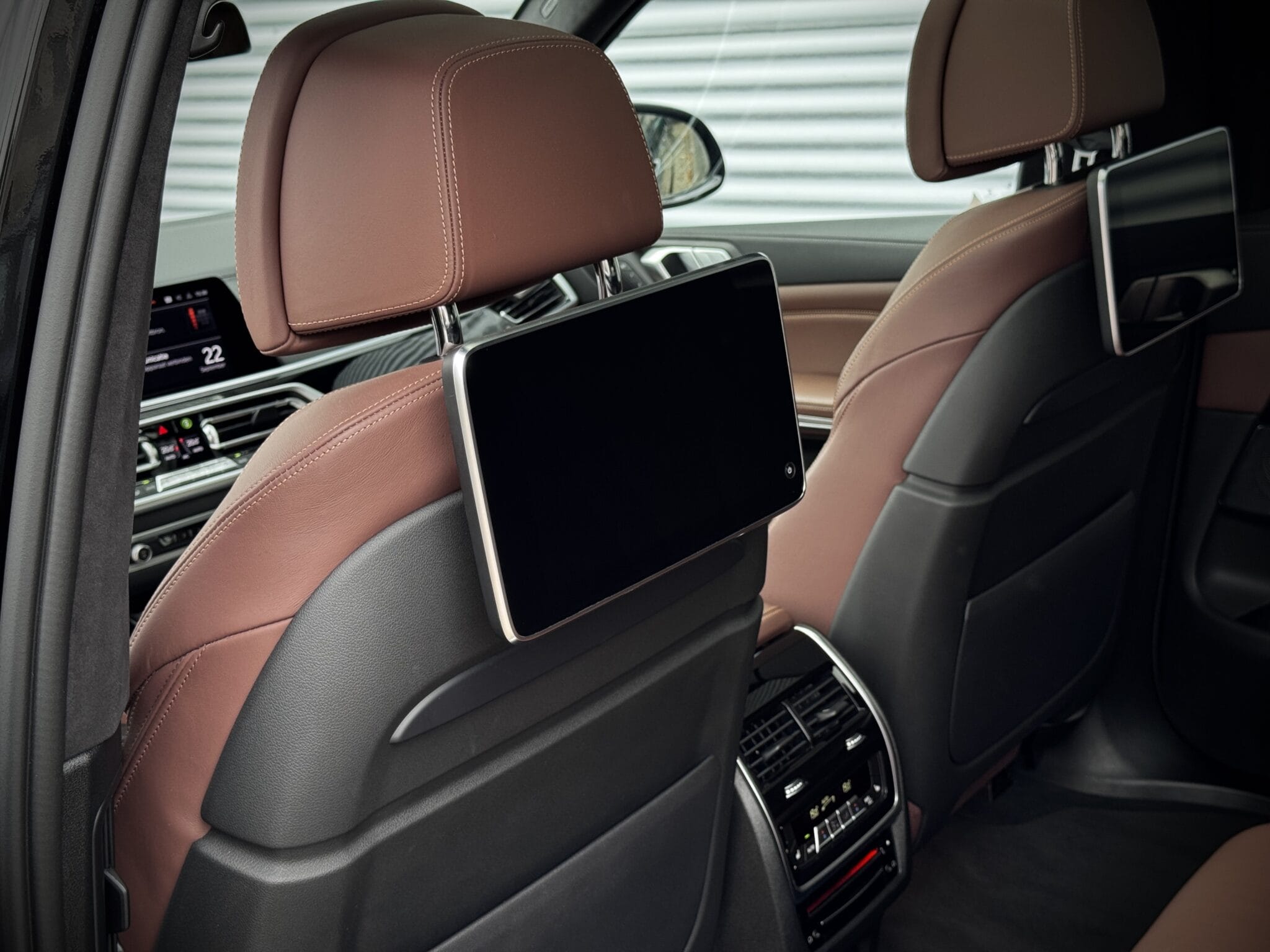 BMW X7 — foto 29