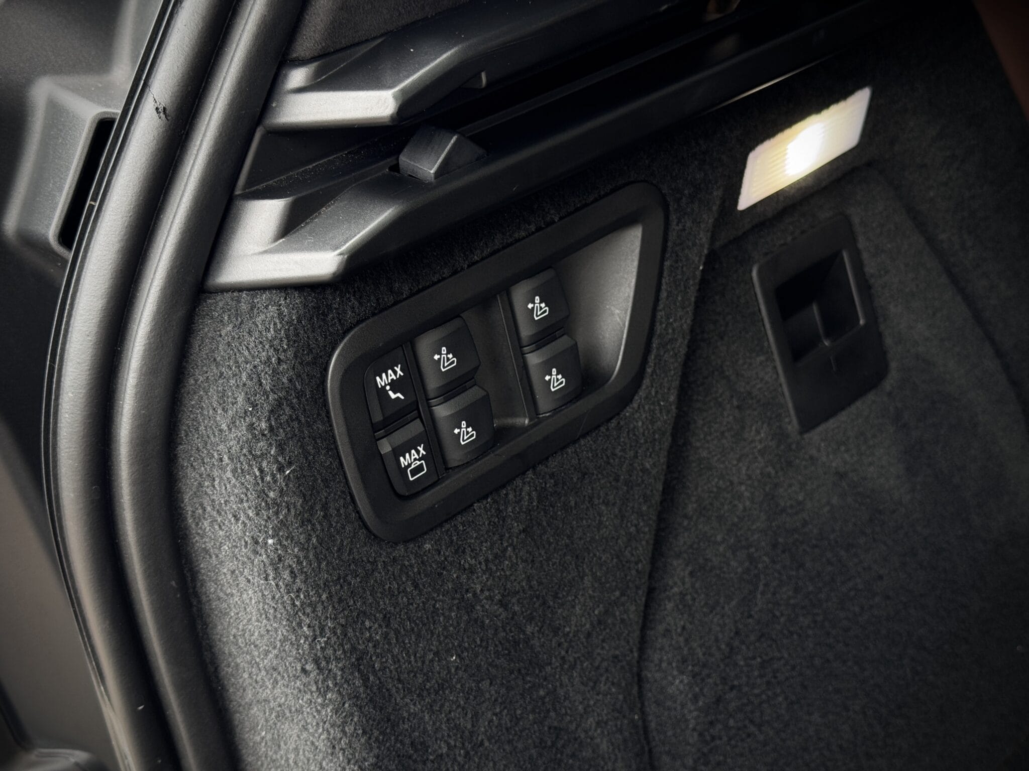 BMW X7 — foto 33