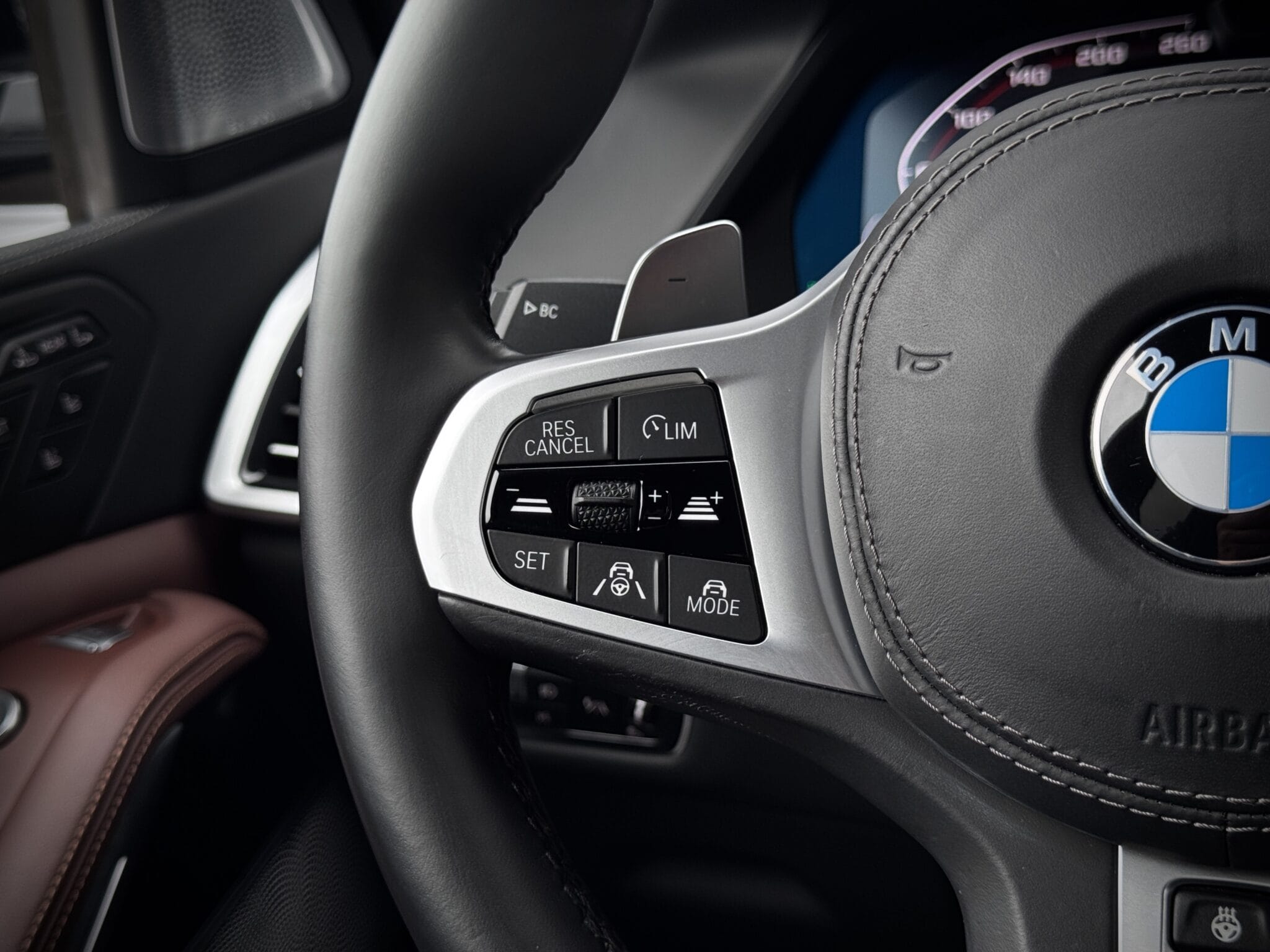BMW X7 — foto 41