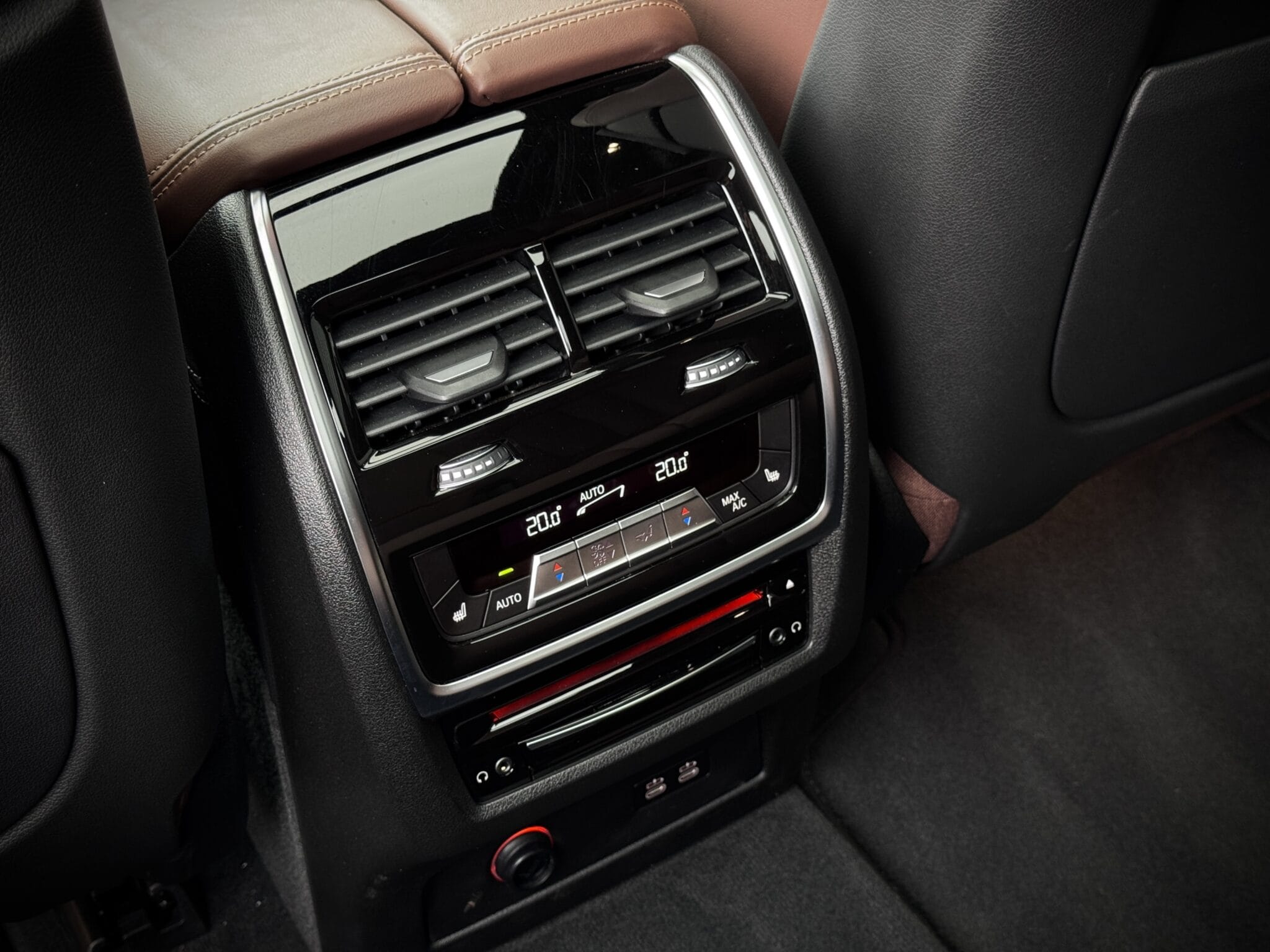 BMW X7 — foto 52