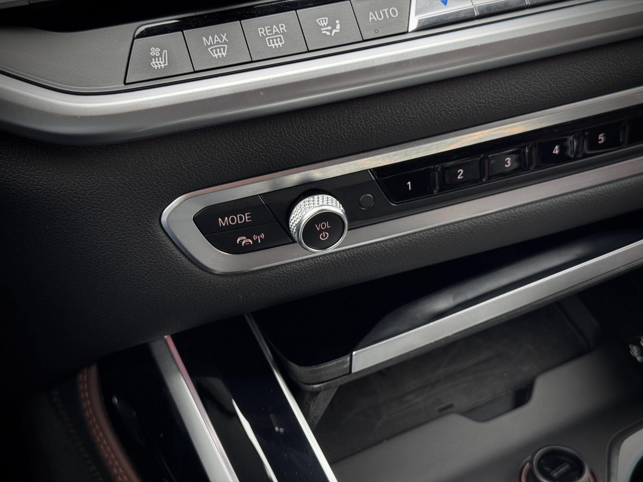 BMW X7 — foto 65
